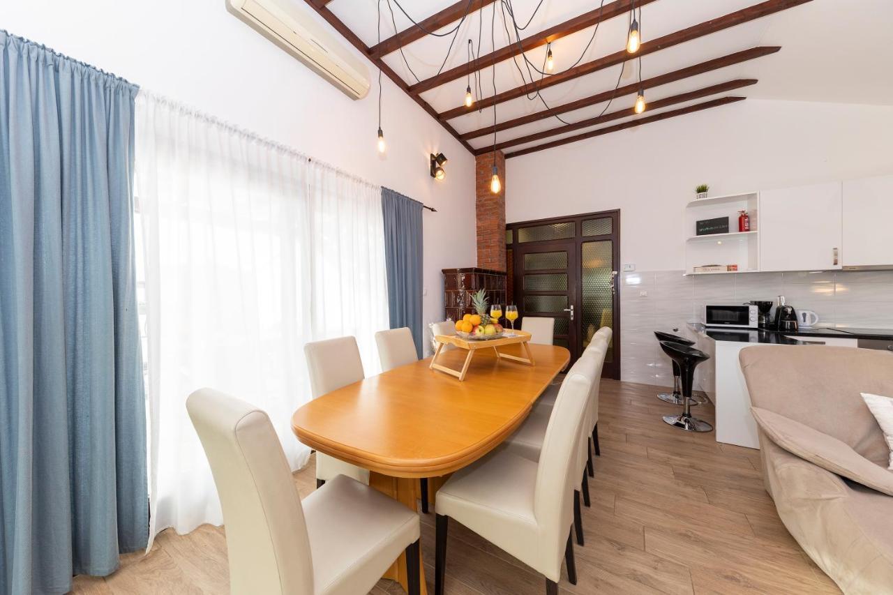 Apartman Lana Biograd Na Moru Eksteriør billede