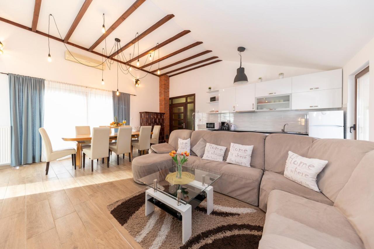 Apartman Lana Biograd Na Moru Eksteriør billede